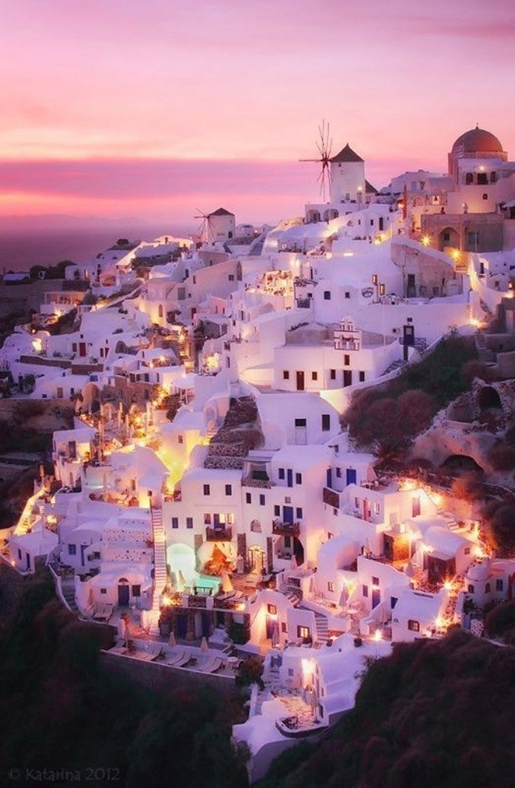 5 Must See Spots for World Travelers