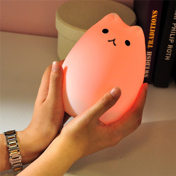 Color Changing Baby Cat Lamp - Slim Wallet Company