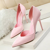 Shauna Pumps - Slim Wallet Company