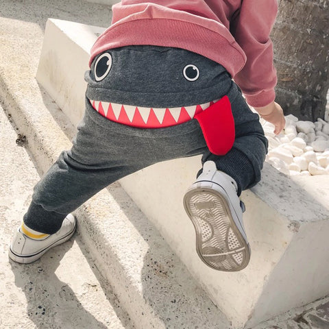 Cute Butt Pants - Slim Wallet Company