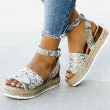 Comfy Fashion Sandals - Slim Wallet Company